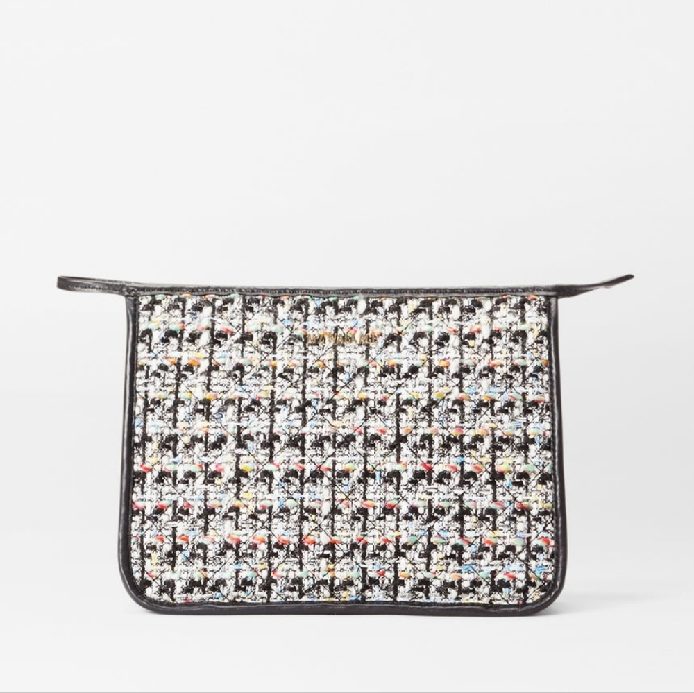 MZ Wallace NWT Boucle Metro Clutch Textured Bouclé Zip Clutch Chic Handheld Bag